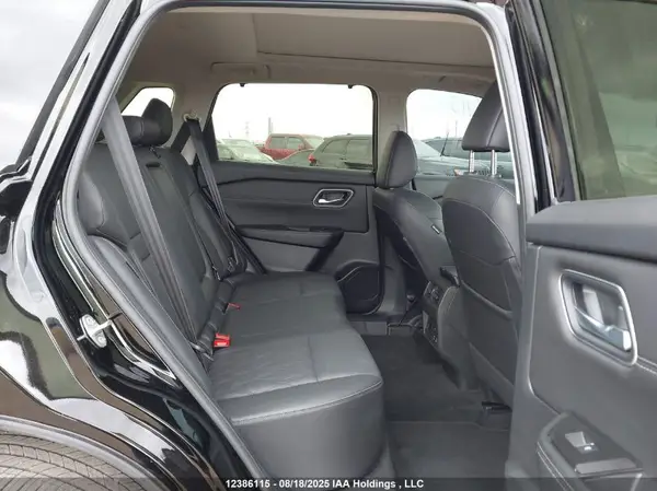 JN8BT3DD6RW452435 2024 NISSAN ROGUE - Image 8