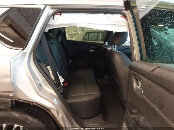 JN8BT3DD6RW455237 2024 NISSAN ROGUE - Image 8