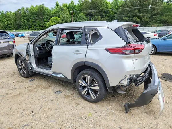 JN8BT3DD7NW272214 2022 NISSAN ROGUE - Image 2