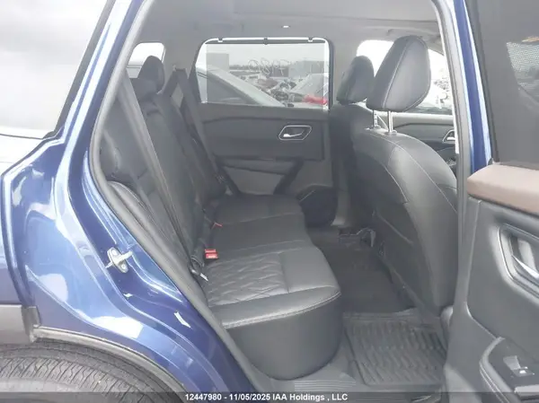 JN8BT3DD7NW275243 2022 NISSAN ROGUE - Image 8