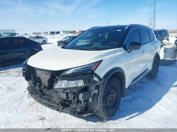 JN8BT3DD7PW309250 2023 NISSAN ROGUE - Image 2