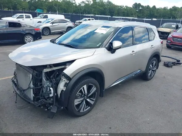 JN8BT3DD7PW311368 2023 NISSAN ROGUE - Image 2