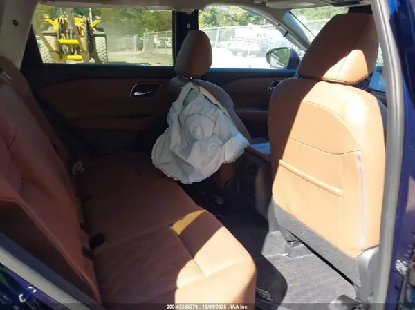 JN8BT3DD7RW254656 2024 NISSAN ROGUE - Image 8