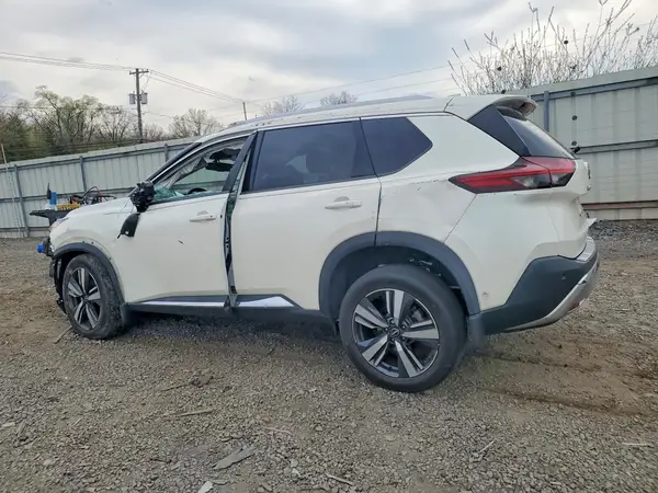 JN8BT3DD8NW270424 2022 NISSAN ROGUE - Image 2