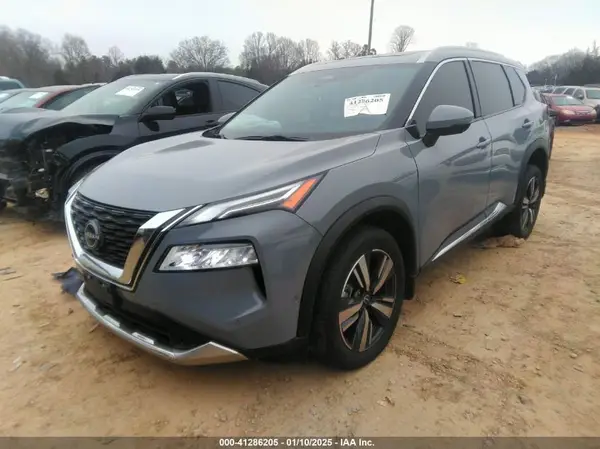 JN8BT3DD8PW302582 2023 NISSAN ROGUE - Image 2