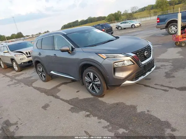 JN8BT3DD8PW307894 2023 NISSAN ROGUE - Image 1