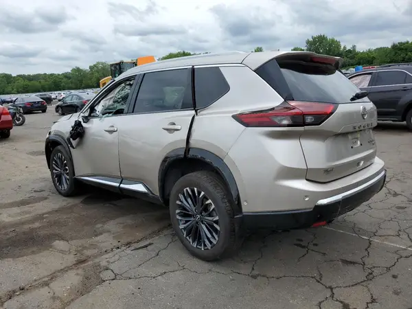 JN8BT3DD8RW450556 2024 NISSAN ROGUE - Image 2