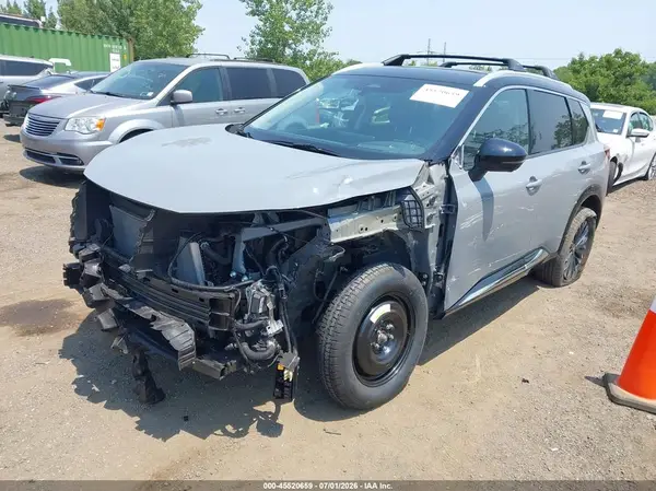 JN8BT3DD8TW303144 2026 NISSAN ROGUE - Image 2