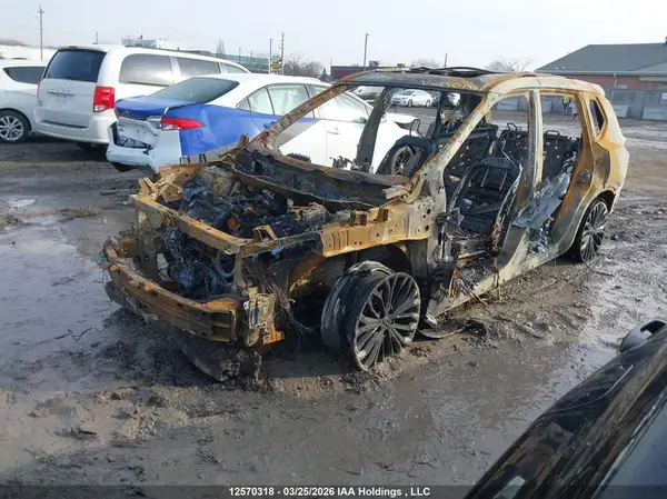 JN8BT3DD9RW250141 2024 NISSAN ROGUE - Image 2