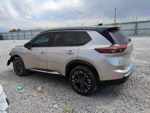 JN8BT3DD9RW255632 2024 NISSAN ROGUE - Image 2