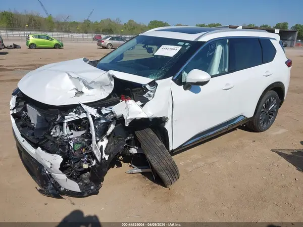 JN8BT3DD9TW301628 2026 NISSAN ROGUE - Image 2