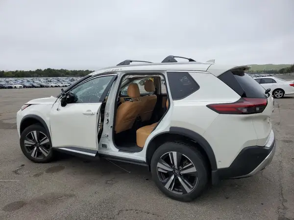 JN8BT3DDXPW306181 2023 NISSAN ROGUE - Image 2
