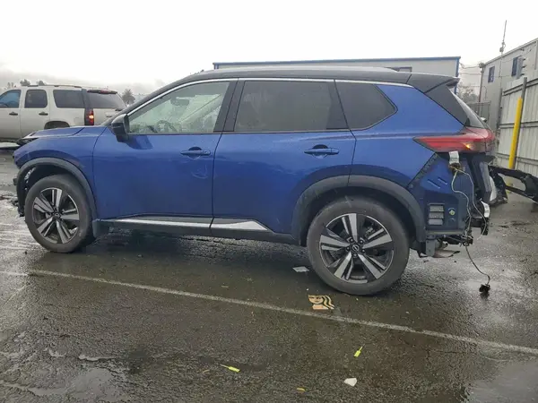 JN8BT3DDXPW313230 2023 NISSAN ROGUE - Image 2