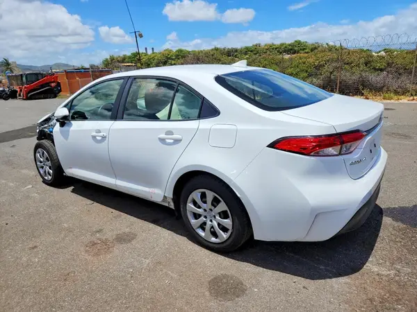 JTDB4MEE0PJ003168 2023 TOYOTA COROLLA - Image 2