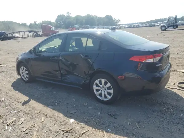 JTDB4MEE0PJ004370 2023 TOYOTA COROLLA - Image 2