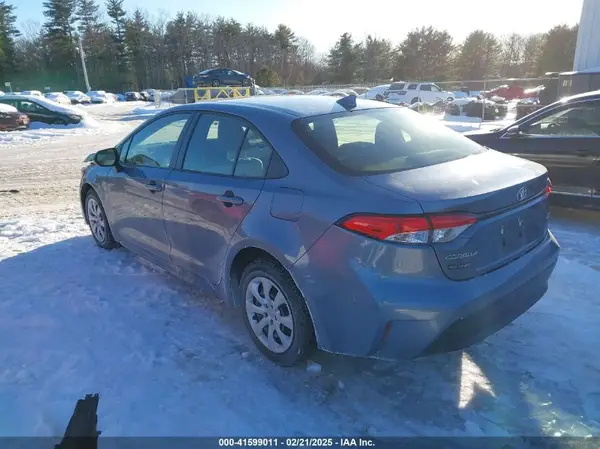 JTDB4MEE1R3018852 2024 TOYOTA COROLLA - Image 2