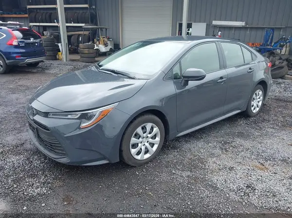 JTDB4MEE1R3026319 2024 TOYOTA COROLLA - Image 2