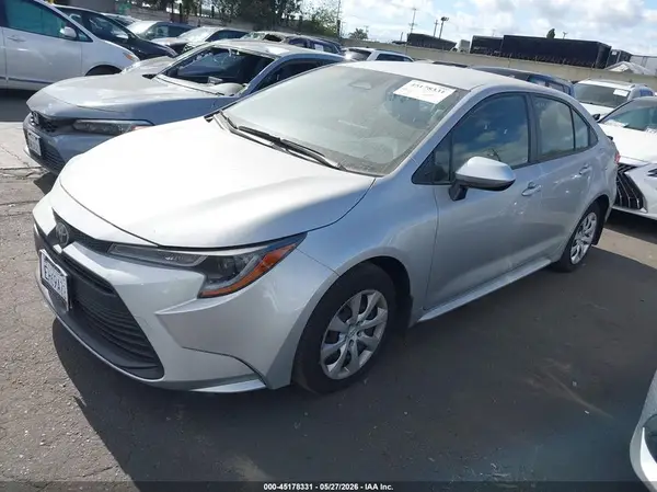 JTDB4MEE1T3034587 2026 TOYOTA COROLLA - Image 2