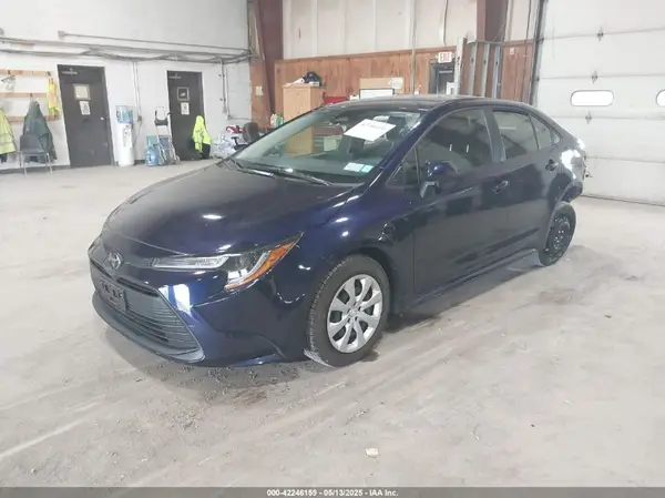 JTDB4MEE2PJ010560 2023 TOYOTA COROLLA - Image 2