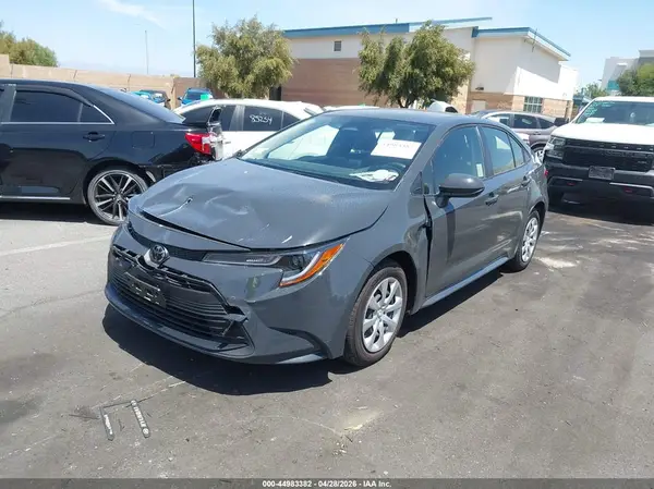 JTDB4MEE2T3033769 2026 TOYOTA COROLLA - Image 2