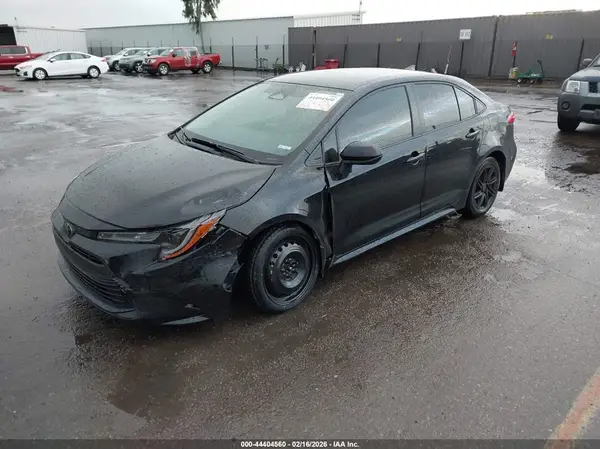 JTDB4MEE3P3005324 2023 TOYOTA COROLLA - Image 2