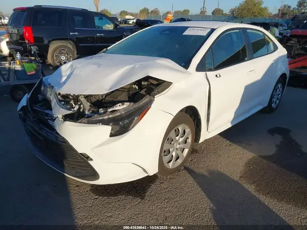 JTDB4MEE3PJ011801 2023 TOYOTA COROLLA - Image 2