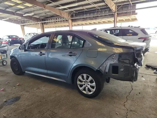 JTDB4MEE3R3024068 2024 TOYOTA COROLLA - Image 2