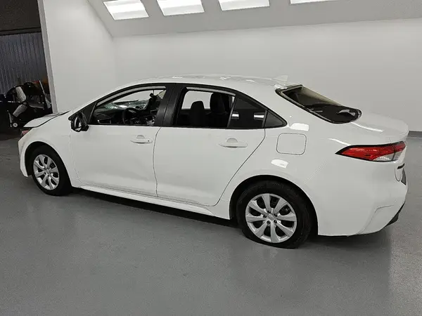 JTDB4MEE3R3024121 2024 TOYOTA COROLLA - Image 2