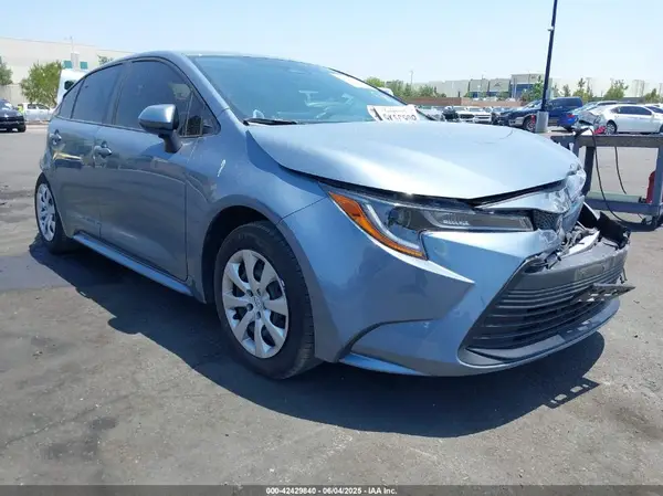 JTDB4MEE3R3024541 2024 TOYOTA COROLLA - Image 1