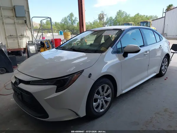 JTDB4MEE3R3024684 2024 TOYOTA COROLLA - Image 2