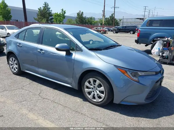JTDB4MEE3R3024748 2024 TOYOTA COROLLA - Image 1