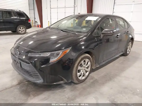 JTDB4MEE4PJ000869 2023 TOYOTA COROLLA - Image 2