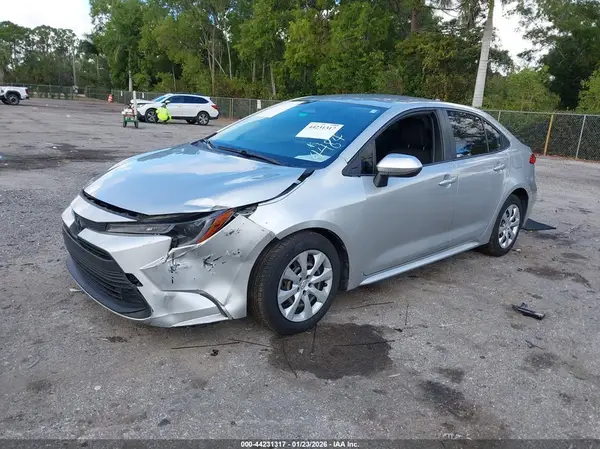 JTDB4MEE4PJ004484 2023 TOYOTA COROLLA - Image 2