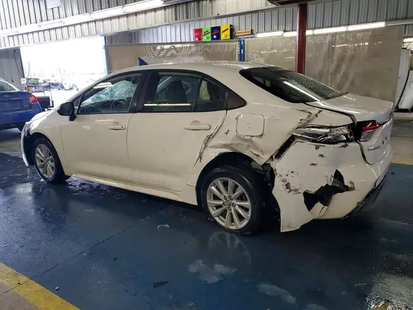 JTDB4MEE4PJ006235 2023 TOYOTA COROLLA - Image 2
