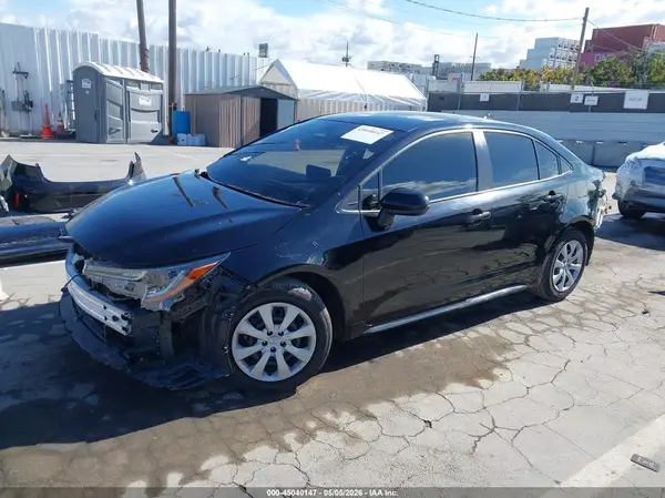 JTDB4MEE5PJ011136 2023 TOYOTA COROLLA - Image 2