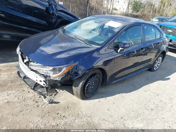 JTDB4MEE6PJ010156 2023 TOYOTA COROLLA - Image 2