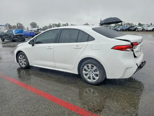 JTDB4MEE6R3017146 2024 TOYOTA COROLLA - Image 2