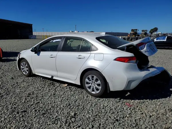 JTDB4MEE6S3029965 2025 TOYOTA COROLLA - Image 2
