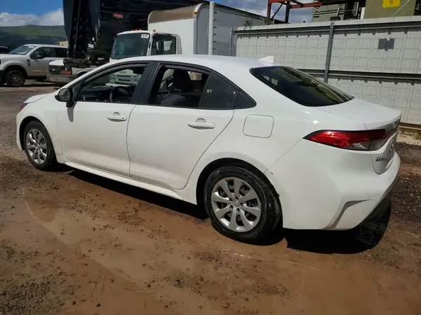 JTDB4MEE6SJ019030 2025 TOYOTA COROLLA - Image 2