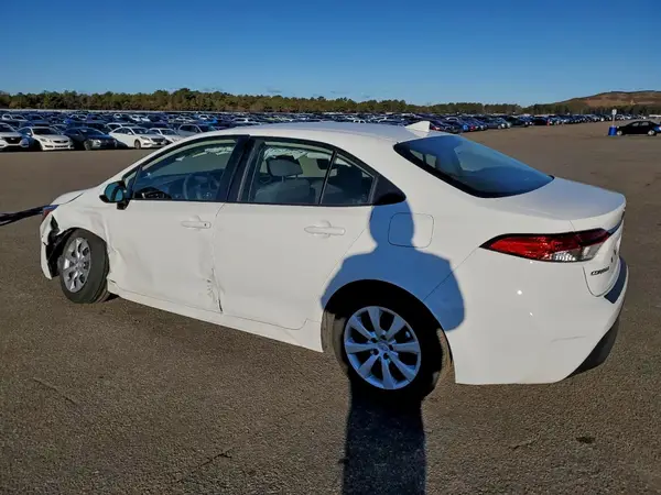 JTDB4MEE7P3003866 2023 TOYOTA COROLLA - Image 2