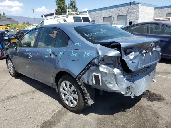 JTDB4MEE7R3017186 2024 TOYOTA COROLLA - Image 2