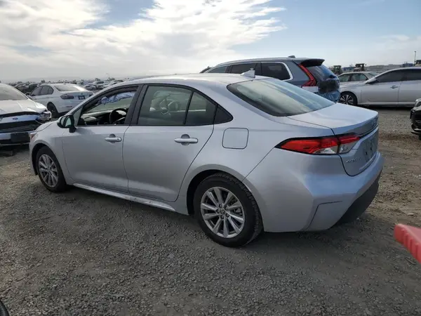 JTDB4MEE7R3020461 2024 TOYOTA COROLLA - Image 2