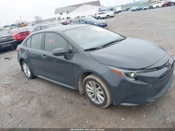 JTDB4MEE8P3003083 2023 TOYOTA COROLLA - Image 1