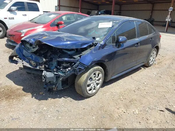 JTDB4MEE8PJ005279 2023 TOYOTA COROLLA - Image 2