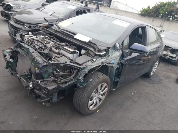 JTDB4MEE8PJ009283 2023 TOYOTA COROLLA - Image 2