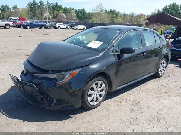 JTDB4MEE8R3019254 2024 TOYOTA COROLLA - Image 2