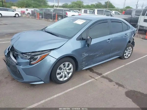 JTDB4MEE8R3023062 2024 TOYOTA COROLLA - Image 2