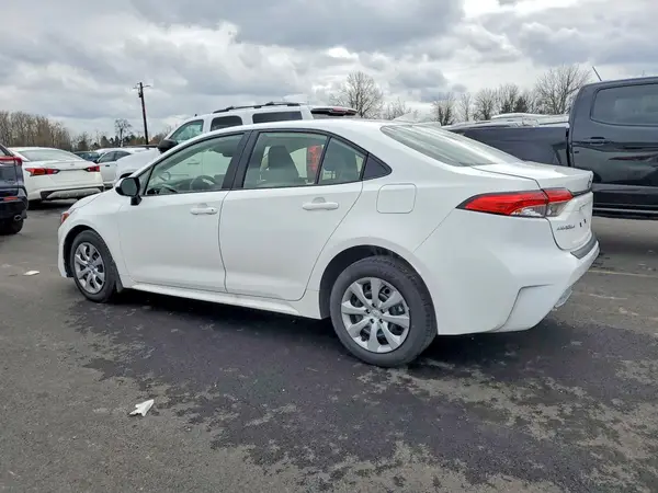 JTDB4MEE8T3034781 2026 TOYOTA COROLLA - Image 2