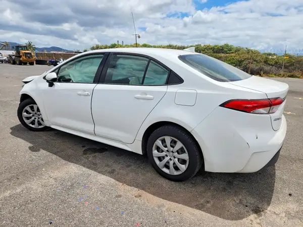 JTDB4MEE9P3002752 2023 TOYOTA COROLLA - Image 2