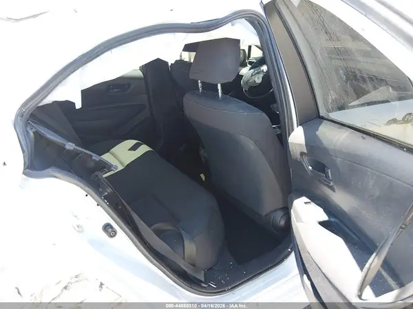 JTDB4MEE9R3018940 2024 TOYOTA COROLLA - Image 8